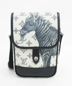 LOUIS VUITTON(ルイヴィトン) モノグラムサバンナ シマウマ メッセンジャーBB 斜めがけ ショルダーバッグ M54247 [ブランドバッグ]