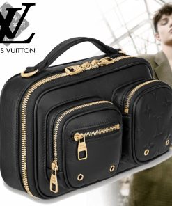 レアモデル【Louis Vuitton】お洒落＆多機能☆UTILITY CROSSBODY