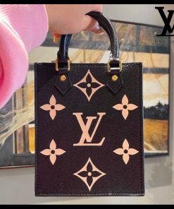 【コンパクトで可愛い♪】Louis Vuitton プティット・サックプラ