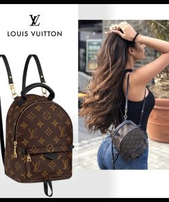 【完売必須！】LOUISVUITTON可愛いリュック♪パームスプリングス M44873