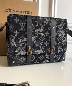 Louis Vuitton108
